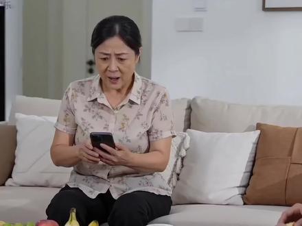 人类一拜大地(上期被判低俗了 在新发一下)#审美积累 #seedance2.0 #小云雀AI #冷笑话