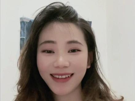 #运营 #电商运营#新媒体运营
电商运营和新媒体运营的区别?收到两个offer选哪个好呢?来吐槽一下吧(第一次录内容视频,对自己也算一次修炼,录不好~慌张)