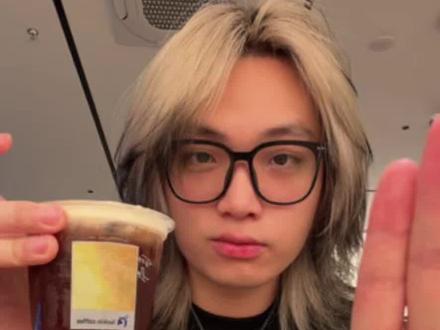 多情的人爱喝酒,深情的人爱喝咖啡,那你呢 尝尝瑞幸的调酒#瑞幸咖啡 #调酒
