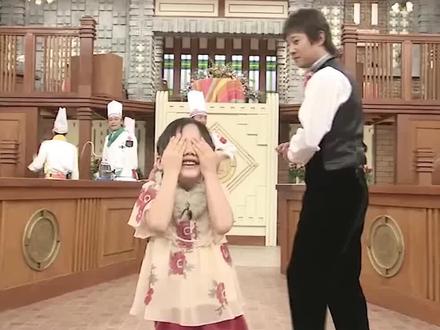 6岁的芦田爱菜也太可爱了吧,木村拓哉都忍不住抱抱#芦田爱菜 #35亿 #木村拓哉