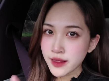 AI的普及让车机的情绪价值越来越私人订制化,谁能拒绝自己的爱宠陪伴每一次的出行呢?!希望萌宠系统尽早OTA到老车主,期待满满@小米汽车 #小米YU7 #新一代SU7 #小米SU7 #情绪价值 #小米OTA