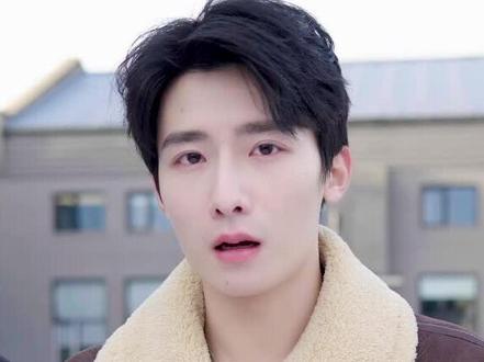 来自哥哥们的甜蜜问候,收到了吗?@wuli米言 @wuli东池 @wuli小辉 #百亿剧好看计划
