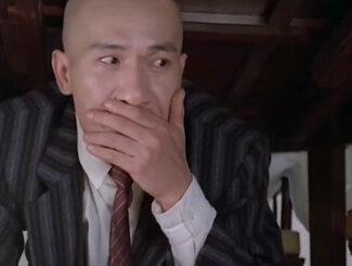 最佳福星|光头佬躲了桌子下边偷听