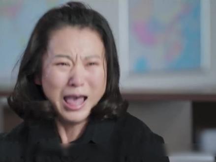 真的很痛心,到底是什么样的父母,自己害了女儿,还把责任推给别人#他从火光中走来 #黄景瑜 #好剧推荐 #因一个片段爱上一整部剧