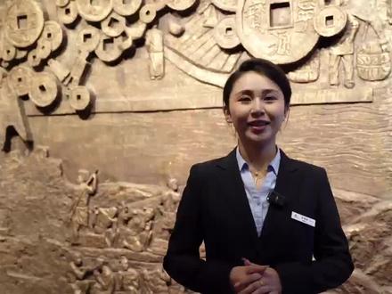 走进西吉博物馆的汉代钱币版块,仿佛穿越回了风云变幻、英雄辈出的汉朝。这一时期,西吉县作为汉代安定郡的一部分,见证了无数历史的变迁,留下了丰富的文化遗产。#丰收的颜色#籽籽同心中华情#花儿向阳开