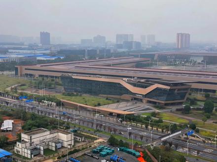 泰富重工曾经在湘潭是多么辉煌,如今厂区杂草丛生