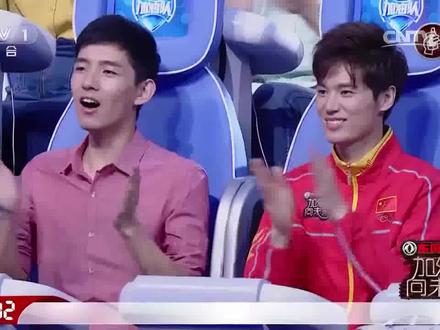 真空管中,羽毛和铁球同时落下,谁先落地?来看看