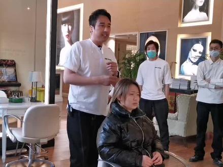 东田造型发型师沟通设计技巧#东田造型 #根据脸型设计发型 #北京做头发 @抖音小助手