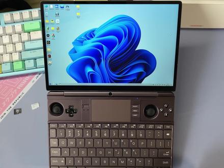 沐丨究极NTR!地表最强最小掌上游戏本GPDWINMAX2安装STEAMOS! #GPD#GPDWINMAX2