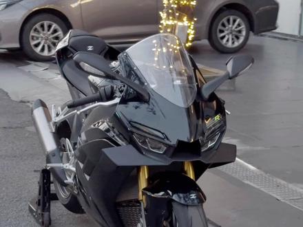 820到底怎么样 到底值不值得买#机车 #张雪820rr #赛600 #450sr