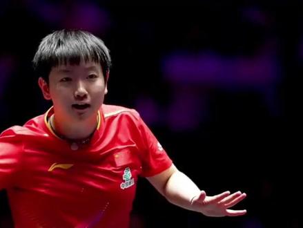 孙颖莎回球出界引争议#每个动作都是用汗水换来的 #孙颖莎