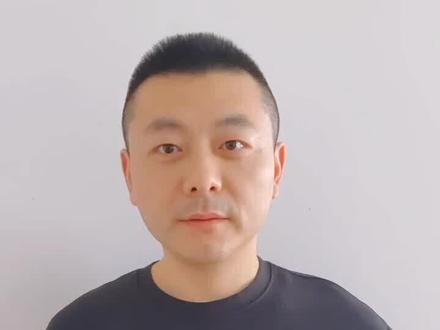 #川哥说 #大v快评 #隋文静韩聪夺金 激动之余,网友好奇:他俩到底是不是一对?