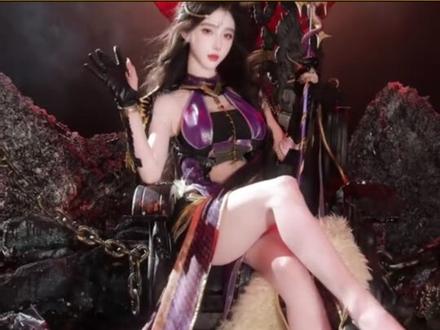 终于知道,coser为了出片能有多抗冻了 #逆战未来 #逆战未来鬼吹灯新赛季 #逆战未来正式上线 #COS #精绝女王