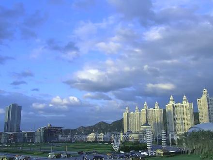 温柔的诱惑:美女喝多了晕倒了,发现床头上有5万元,太可怕了