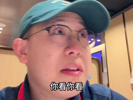 现在的新iPhone没意思?但又不敢买旧的旗舰,水太深?#性价比手机 #iPhone #转转二手 #苹果手机 #二手手机