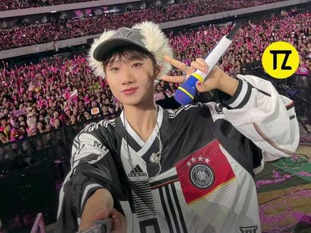 用喜欢歌手的一句歌词来作为31号晚上的跨年文案,你会选哪一句呢~#孙燕姿 #薛之谦 #汪苏泷 #跨年 #用自己喜欢歌手的歌词跨年好浪漫