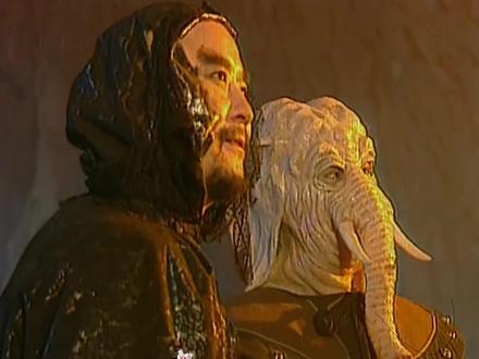 黑袍带白象来找乾坤图白象带黑袍进入蒙界#童年回忆 #我在抖音追剧 #西游记后传