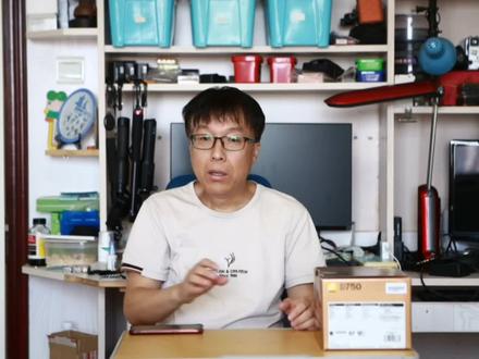 尼康全画幅D750相比佳能5D3怎样?翻转屏是著名牙膏厂舍不得给的