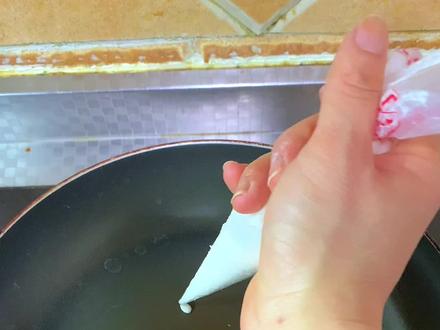 小时候你们都画过老丁头吧?#画丁老头 #跟着抖音学画画