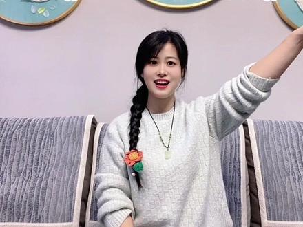 你们要的《立春》课前律动课桌舞来啰赶快收藏学习吧#完整版手势舞 #创作者中心 #创作灵感 #立春#课前律动课桌舞