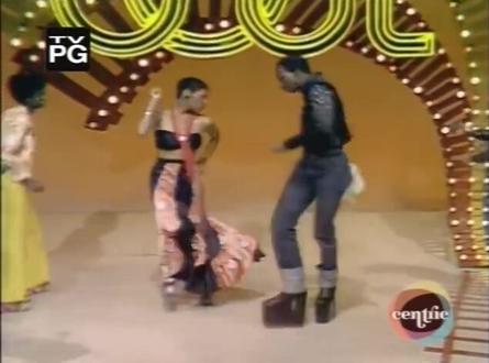 Soul train#复古 #时尚穿搭 很久以前这些人就很时尚了#街舞