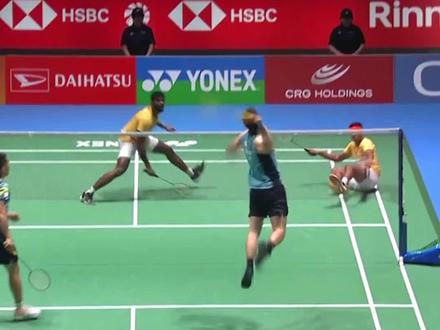 太猛了,每个球都是冲着人去的!#日本羽毛球公开赛 #李洋王齐麟 晋级4强 #黑塔组合 遗憾被淘汰#杀球 #羽毛球男双