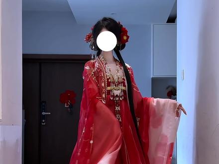 十分钟搞定的发型~ #国风 #国风合伙人 #汉服妆造 #汉服发型 #古风发型