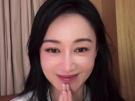 赵子琪淘汰后首玩直播爆料不让拿包有被侮辱到一下下 姐姐心态是真的很好惹人心疼!期待姐姐日后的剧和答应大家的多多更新跳舞视频多多直播!