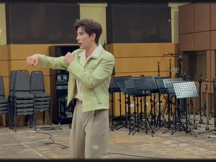 快乐小马练习花絮
好棒的安宇!
你的心流感应好厉害!#王安宇 #花絮 #快乐小马 #练习 #春晚