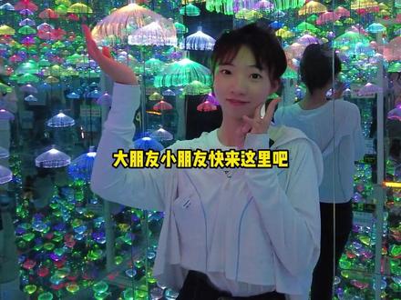 #创作灵感 视频里有第一视角过山车体验,这里也适合约会哦#游乐园 #库尔勒吃喝玩乐 #520 #旅行推荐官