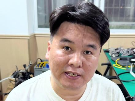 鹏瑞电子方向机收发豹纹盒子解析#方向机维修 #电子方向机维修 #汽车电子 #修理厂 #电路板维修