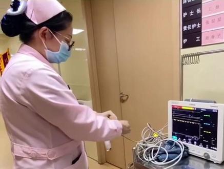 每个护士都必须掌握心电监护仪的检测、使用及故障排除!❤️❤️(有需要的护理姐妹们可以收藏啦!稍晚会出一个心电监护仪的操作流程)#护士懂护士 #心电监护仪 #心电监护仪电极片的位置 #心电监护仪故障排除 #学医的女孩子
