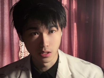 他是卡塞尔最锋利的刀,永不熄灭的黄金瞳 #龙族 #江南 #楚子航 #路明非 #青年创作者成长计划