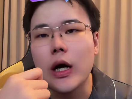 王浩宇在线解释为何在持续更新其他游戏!而适当减少三角洲时间. #王浩宇 #whys @王浩宇Whys(五个亿月底到账)#三角洲
