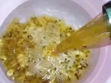 花椒盐水治脚气?不同类型的脚气要分不同情况处理才能对症。#脚气 #科普 #涨知识 #健康 #手把手让你更健康