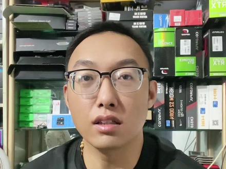 电脑突然黑屏,电脑显示器不讲理。显示器不亮了,#电脑 #diy电脑 #组装电脑 #显示器 #电脑知识
