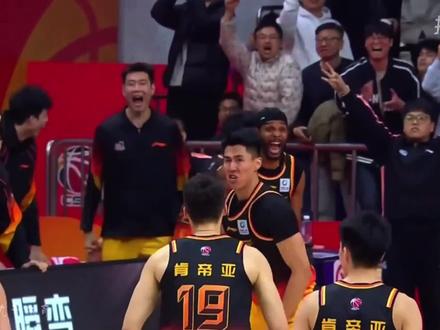 江苏男篮给广东男篮上了一课。 #庞峥麟 #江苏男篮#cba