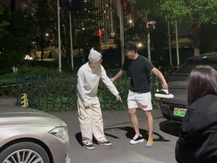 不买也希望你看到最后,你也看得到,一镜到底无剪辑,这增高你还不买?#增高鞋 #鞋子推荐 #男生穿搭 #熊猫鞋 #ootd穿搭