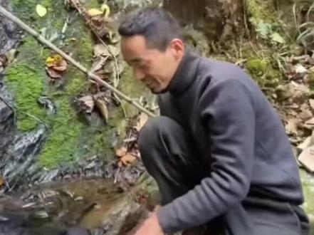 通道杯荒野求生第25天,小趴菜洗衣服#好运通道杯