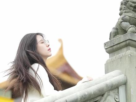 那便预祝你,此去一帆风顺,天官赐福,百无禁忌