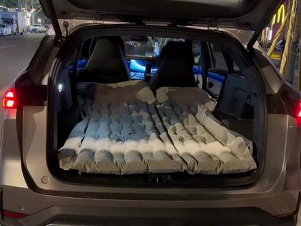 买了个床车?看看吉利银河l7后排放倒效果怎么样#吉利银河l7 #车主实测