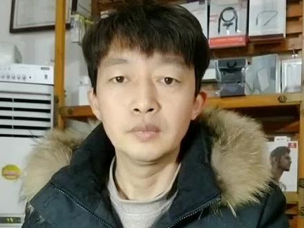 微信怎样更改实名认证,今天我手把手教大家怎样变更,关注我,每天分享手机使用技巧!#上热门 #手机使用技巧 #隐藏功能@DOU+小助手