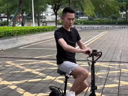 解锁出行自由!小小一台折叠电动滑板车,穿梭大街小巷超丝滑 #电动滑板车 #骑上自己心爱的小摩托 #两轮车爱好者 #电动滑板车推荐