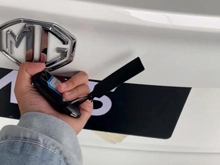 车门明明上了锁,为什么后背箱还是可以打开呢#成都 #名爵 #五一fun购黄金周 #我要上热门