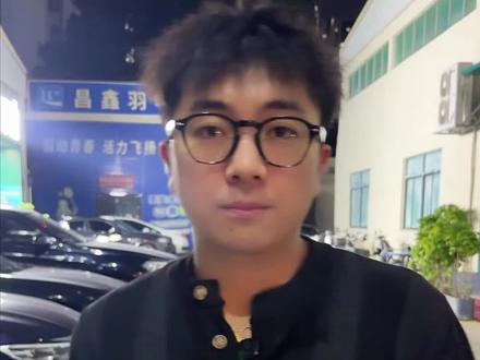 Pura80Pro+ 咋拍月亮夜景更清楚?求设置技巧 有没有用Pura80Pro+的朋友?想问问夜间拍月亮和夜景的清晰技巧,到底咋设置参数呀?
#手机 #手机哥的日常 #用手机看月亮 #国产手机拍月亮
