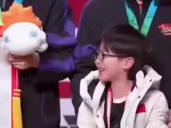 #王楚钦到底谁是姑姑#搞笑 #😂😂#上热搜 #舞台