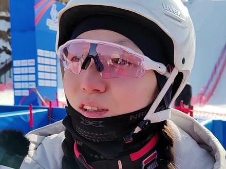 #十四冬看这里 自由式滑雪空中技巧混合团体公开组决赛,由邵琪/李伯颜/杨龙啸组成的内蒙古代表队获得金牌!三位年轻队员敢打敢拼,听听他们赛后对冠军都有什么感想~#自由式滑雪空中技巧