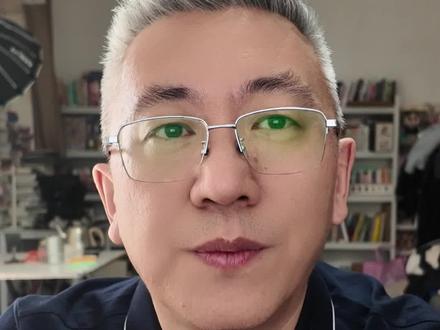 原定涨5倍的燃油附加费,刚发通知就被撤回了!
#燃油附加费 #飞机票 #航司 #油价