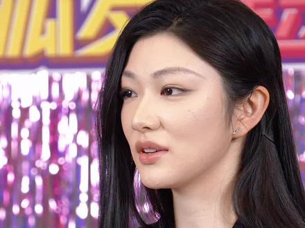 #李康 在#佳偶天成 中饰演的#卢绽英 又美又飒 果然是中传严选#李康狐厂扫楼#狐厂星扫楼