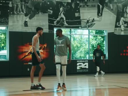 当你看了切特霍姆格伦和杜兰特的对位,你就能深切感受到天赋之间也有巨大的鸿沟。#凯文杜兰特 #切特霍姆格伦